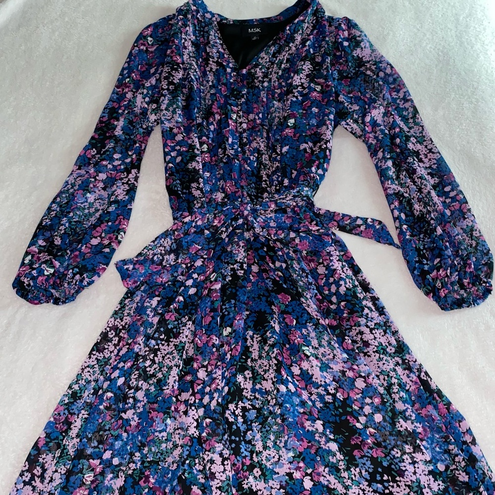 FLORAL DRESS - Picture 2 of 10